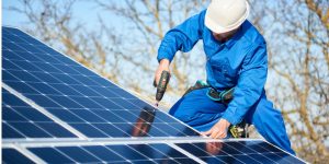 Installation Maintenance Panneaux Solaires Photovoltaïques à Houdilcourt